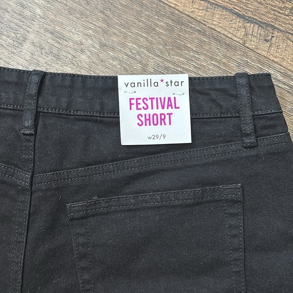 Vanilla Star Black Boho Denim Shorts with Granny Square Crochet Design Size 29/9 - Picture 5 of 5